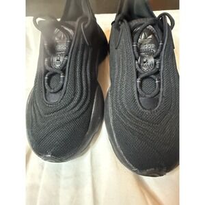 adidas Black Low Top Sneaker Lace Up Textile  youth size 4 athletic running